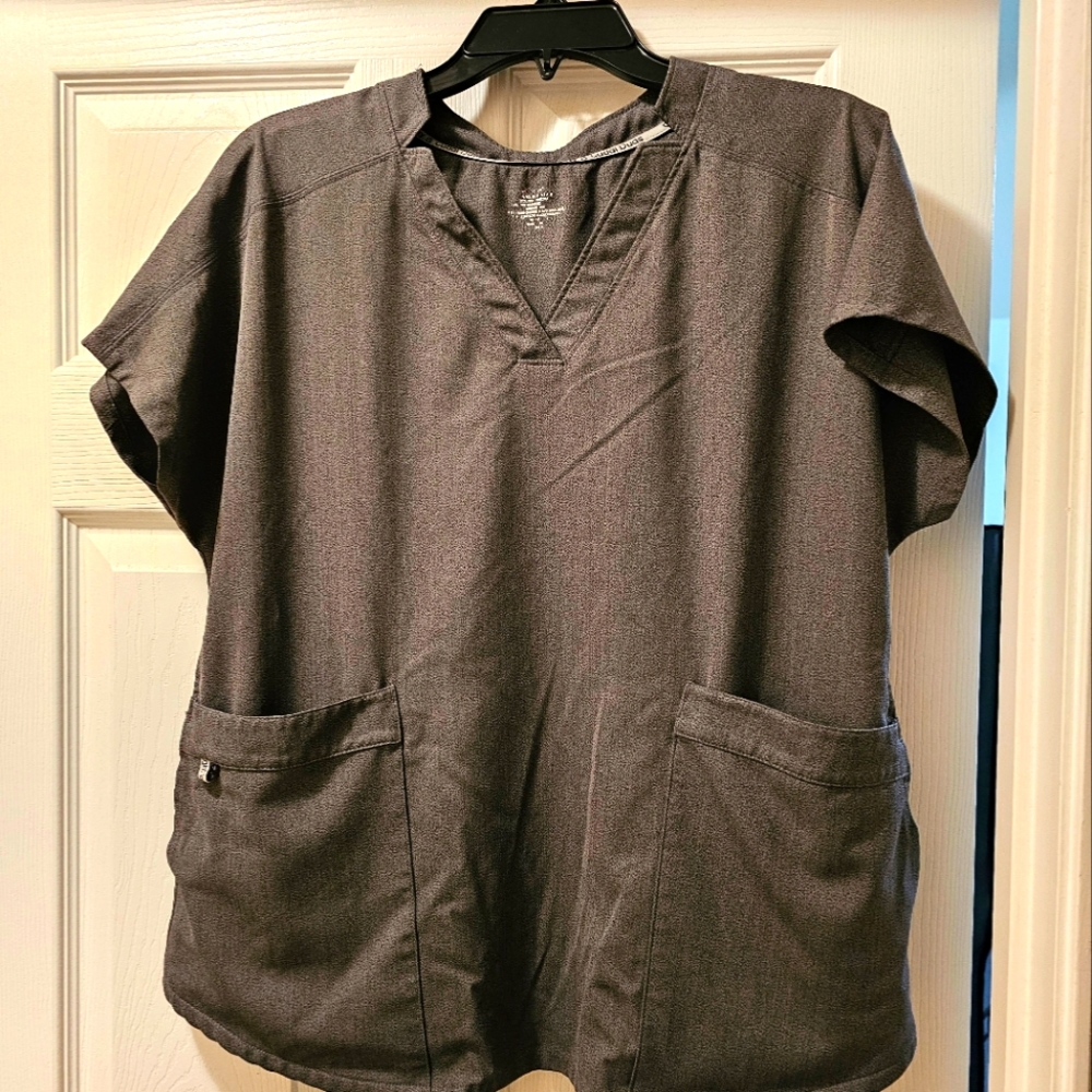 Scrub Top